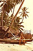 PANAMA 1974_totales Relaxen auf den kleinen Inselchen der CUNA-Indios im 'Archipielago de SAN BLAS' _hier kann man mit Indio - Einbumen von Insel zu Insel paddeln_viele Inseln liegen dicht beeinander_ein wahres Paradies_ aller- dings fhle ich mich nach mehr-monatiger Reise gesundheit- lich schon sehr angeschlagen ... _Jochen A. Hübener