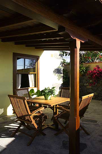 Casa Conchita_berdachte Terrasse